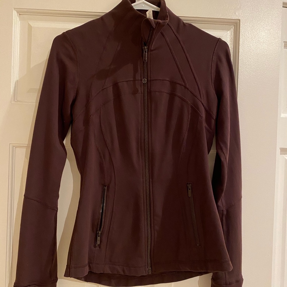 Woman’s Lululemon Jacket